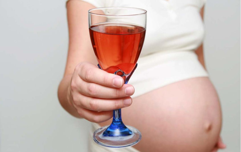 Αλκοόλ και εγκυμοσύνη. Πόσο αλκοόλ επιτρέπεται στον τοκετό;