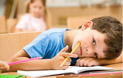 preschooler-boy-at-the-classroom