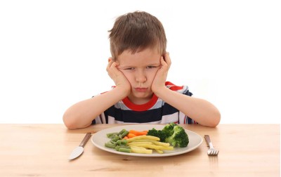 Πως θα στρέψετε τα παιδιά σας σε μια πιο υγιεινή διατροφή