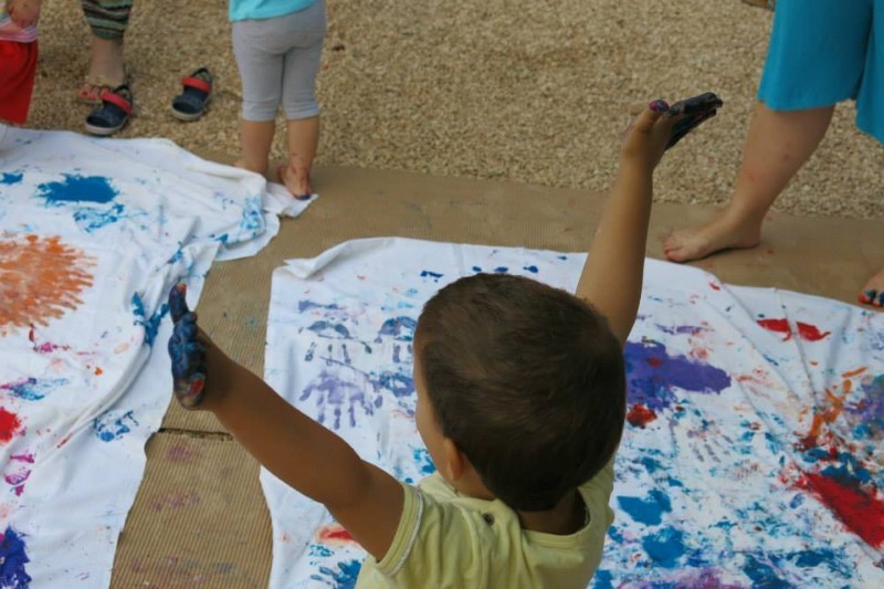 375585_614309508579158_679791440_n